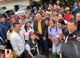 Thai Prime Minister Prayut Visits Flood-Affected Chiang Rai, Prime Minister Prayut Asks Princess Sirindhorn to Visit – SEO-friendly title: Thai PM Prayut Visits Chiang Rai Flood Victims, Seeks Princess Sirindhorn Visit news-28082024-011423