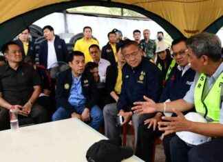 Sunrise’ Collapses Warehouse Floor, Rushes to Aid 3 Workers, Assures No Impact on Work Structure news-29082024-013340