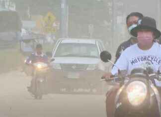 Mudslide aftermath: Dealing with dust in Mae Sai news-21092024-124531