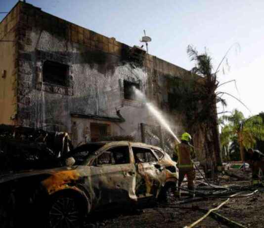 Hezbollah-Israel Conflict Escalates with Heavy Fire Exchange & Deadly Israeli Strike news-22092024-101346