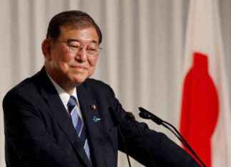 Japanese Prime Minister-Elect Urges Action Against Deflation news-27092024-142656
