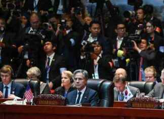 Accusation: Russia and China Hinder Asia Leaders’ Statement news-13102024-061444