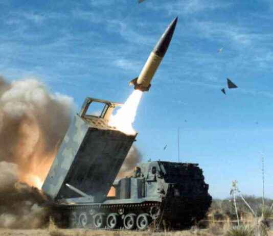 Putin Warns of Nuclear Threat Amid Ukrainian Conflict news-19112024-192110