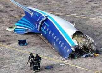 Azerbaijan President Claims Plane Shot by Russia: Investigation Underway azerbaijan-president-claims-plane-shot-by-russia-nvestigation-underway